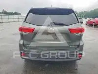 2018 Toyota Highlander фото