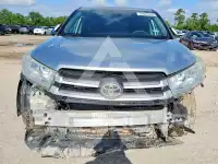 2018 Toyota Highlander фото