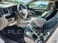2018 Toyota Highlander фото