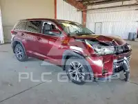 2018 Toyota Highlander фото