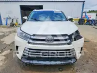2018 Toyota Highlander photo