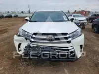 2018 Toyota Highlander photo