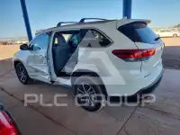 2018 Toyota Highlander фото