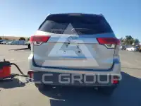 2018 Toyota Highlander фото