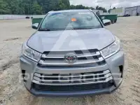 2018 Toyota Highlander фото