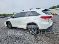 2018 Toyota Highlander фото