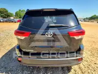 2018 Toyota Highlander фото