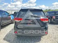 2018 Toyota Highlander фото