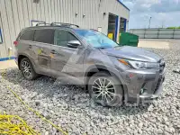2018 Toyota Highlander фото