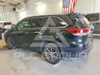 2018 Toyota Highlander photo