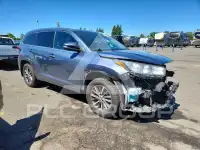 2018 Toyota Highlander фото