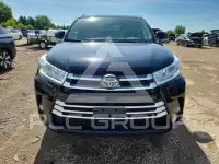 2018 Toyota Highlander фото