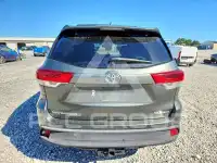2018 Toyota Highlander фото