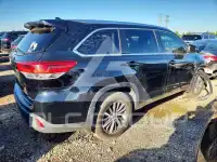 2018 Toyota Highlander фото