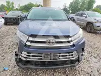 2018 Toyota Highlander photo