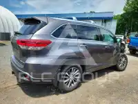 2018 Toyota Highlander фото
