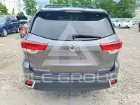 2018 Toyota Highlander фото