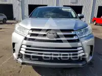 2018 Toyota Highlander photo