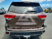 2018 Toyota Highlander фото