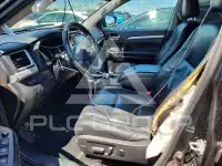 2018 Toyota Highlander фото
