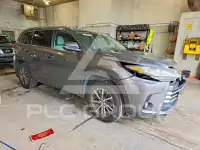 2018 Toyota Highlander фото