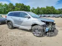 2018 Toyota Highlander фото