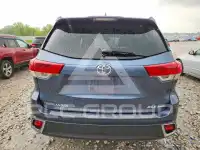 2018 Toyota Highlander photo