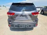 2018 Toyota Highlander фото