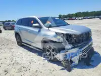 2018 Toyota Highlander photo