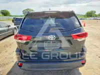 2018 Toyota Highlander фото