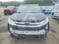 2018 Toyota Highlander photo