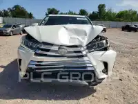 2018 Toyota Highlander photo