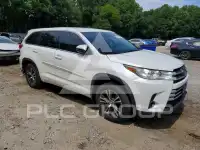 2018 Toyota Highlander photo