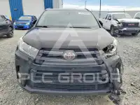 2018 Toyota Highlander photo
