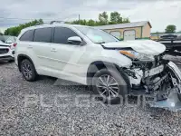 2018 Toyota Highlander фото
