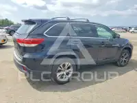 2018 Toyota Highlander фото