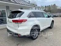 2018 Toyota Highlander photo