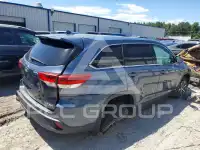 2018 Toyota Highlander фото
