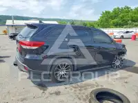 2018 Toyota Highlander фото