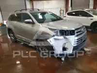 2018 Toyota Highlander фото