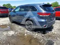 2018 Toyota Highlander фото