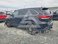 2018 Toyota Highlander photo