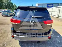 2018 Toyota Highlander photo