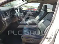 2018 Toyota Highlander фото