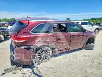 2018 Toyota Highlander photo