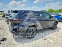 2018 Toyota Highlander photo
