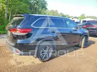 2018 Toyota Highlander фото