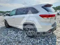2018 Toyota Highlander photo