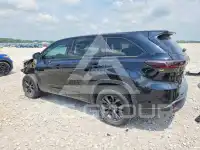 2018 Toyota Highlander photo