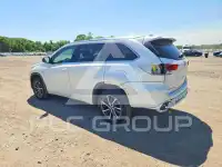 2018 Toyota Highlander photo